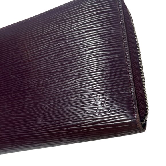 Louis Vuitton 2008 France Purple Epi Zip Around Wallet - Picture 5 of 14